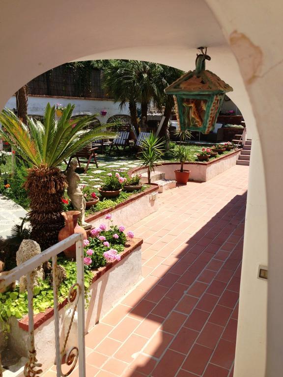 Mediterraneo Bed & Breakfast アナカプリ エクステリア 写真